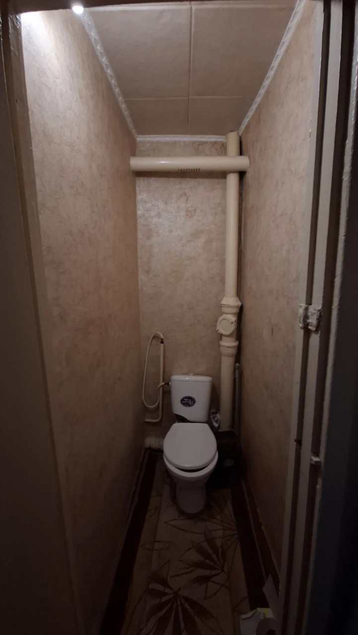 For Sale: 3-room apartment with individual heating in the area of Bi