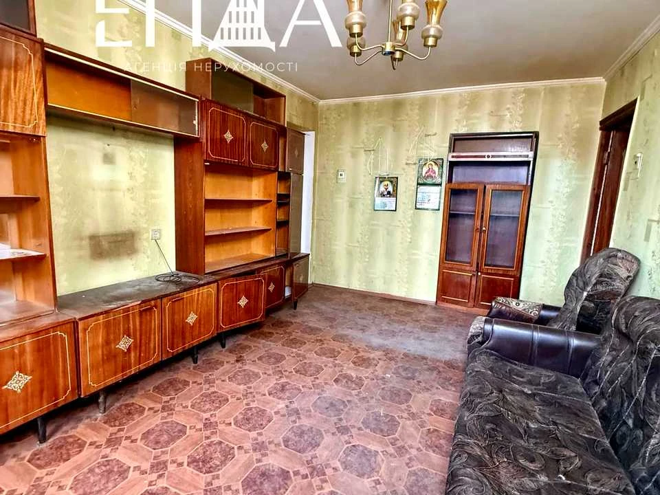 Квартира. Кропивницький, вулиця Героїв-земляків.
