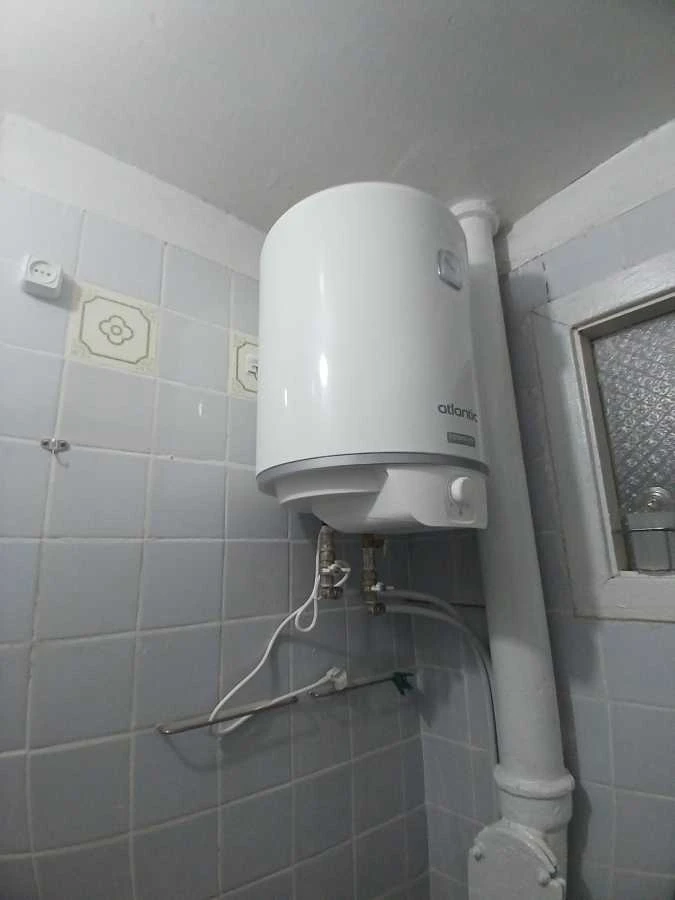For Rent: Two-Bedroom Apartment (43 sq m) in Kyiv, Дніпровський District