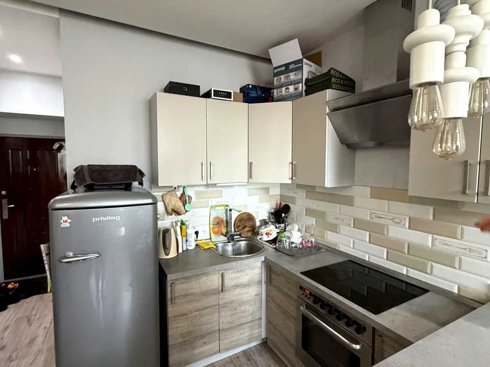 Apartment. Dnipro, Voskresenskaya st.