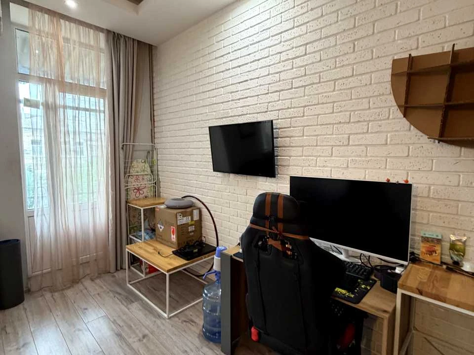 Apartment. Dnipro, Voskresenskaya st.