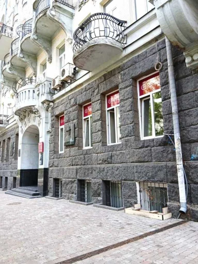 Продається двокімнатна квартира (71.59 м²) у Києві, Шевченківському
