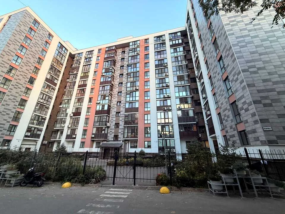 Квартира. Дніпро, вулиця Лазаряна