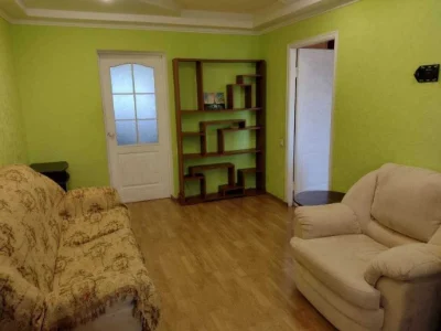 Продається двокімнатна квартира (47 м²) в Києві, Деснянський район