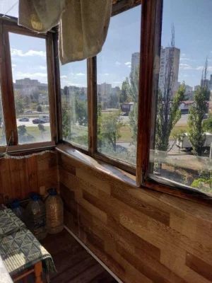 Продається двокімнатна квартира (47 м²) в Києві, Деснянський район