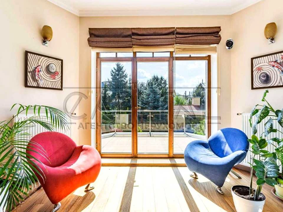 House. Kyiv, Шевchenko