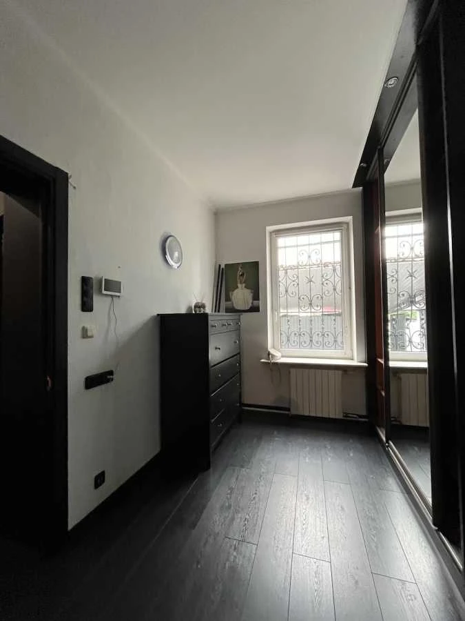 Продам будинок: спалень 4, площа 165 м² у Києві, Шевченківсь