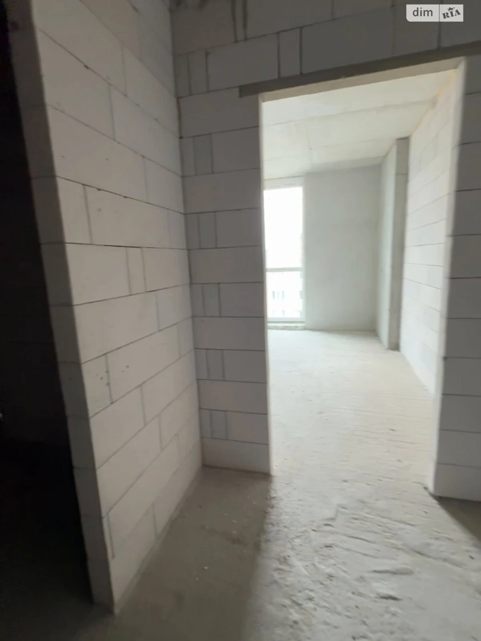 Apartment for Sale in Bratí
