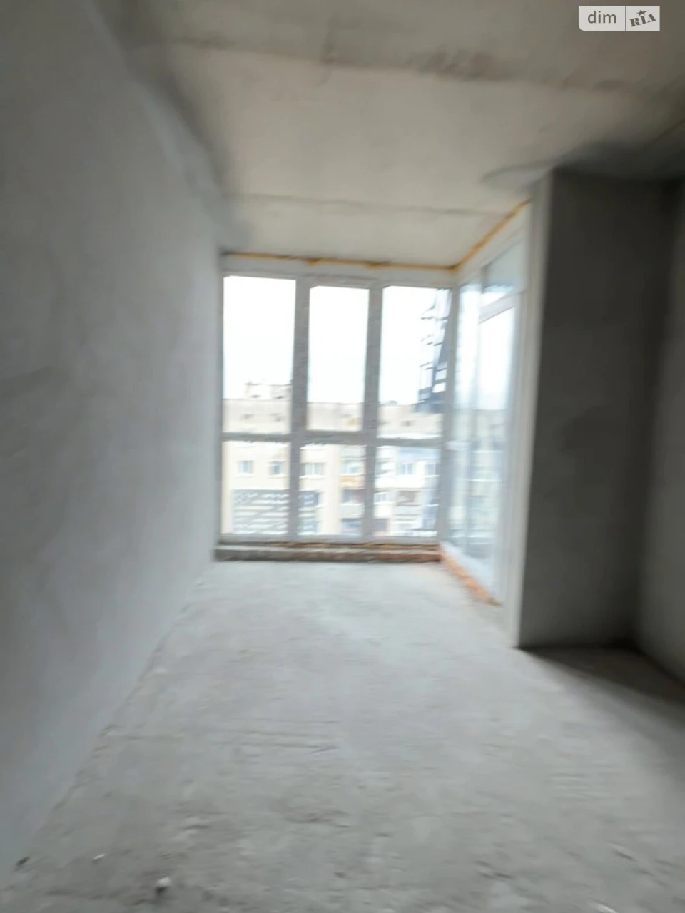 Apartment for Sale in Bratí