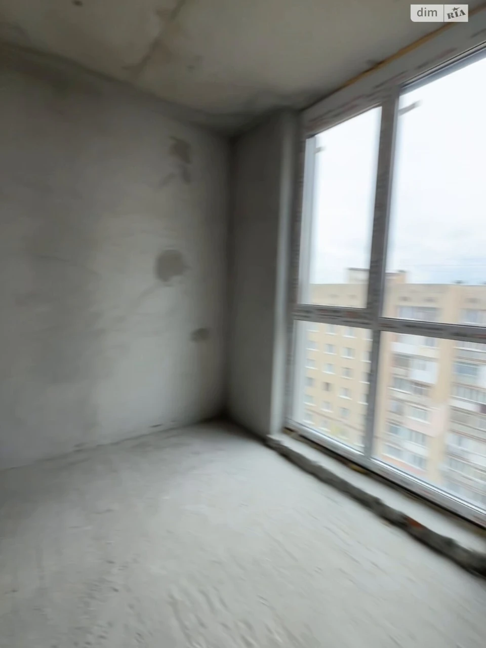 Apartment for Sale in Bratí