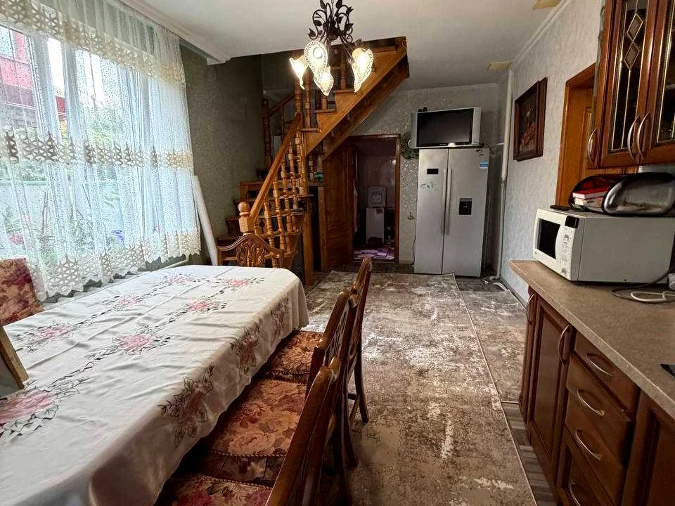 House. Hmelnіtskі, 3-ta Nova вул.