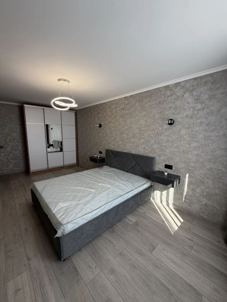Sale of a 1-bedroom apartment, renovated, New building, Mass
