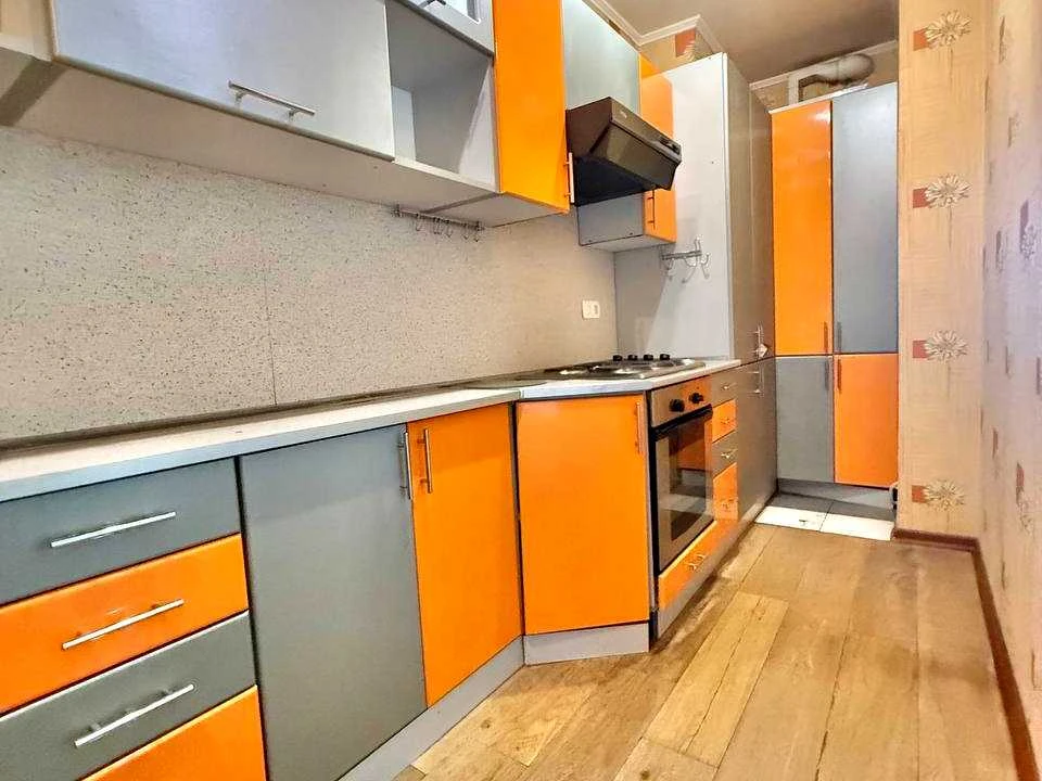 Apartment. Kharkivshe Street, Kyiv