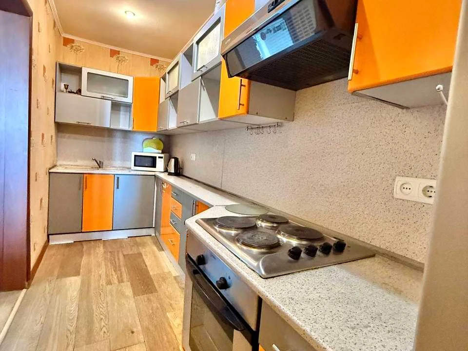 Apartment. Kharkivshe Street, Kyiv