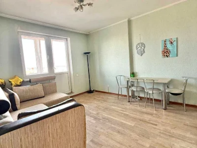 Apartment. Kharkivshe Street, Kyiv