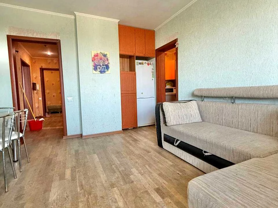 Apartment. Kharkivshe Street, Kyiv