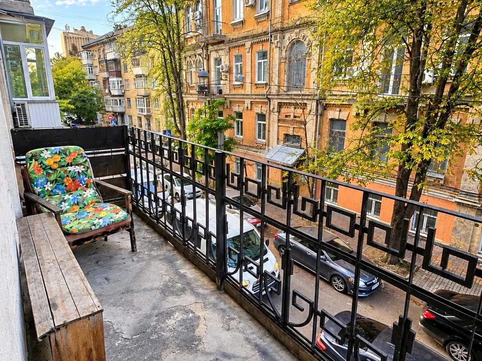 Apartment. Oleksa Honchar St, Kyiv