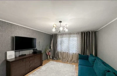 Sale of a 2-bedroom apartment on Red Cherry Street