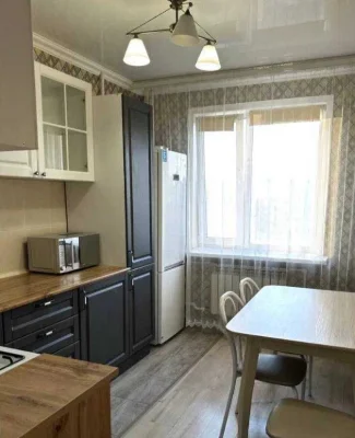 Sale of a 2-bedroom apartment on Red Cherry Street