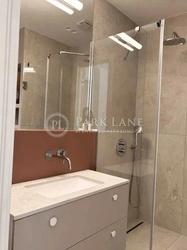 Продажа 3-кімнатної квартири в ЖК "Файна Таун" (109 кв. м)