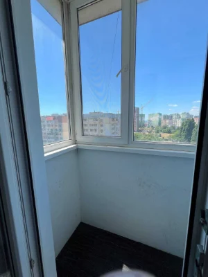Продам 3х ком квартиру  на Заболотного/Сахарова