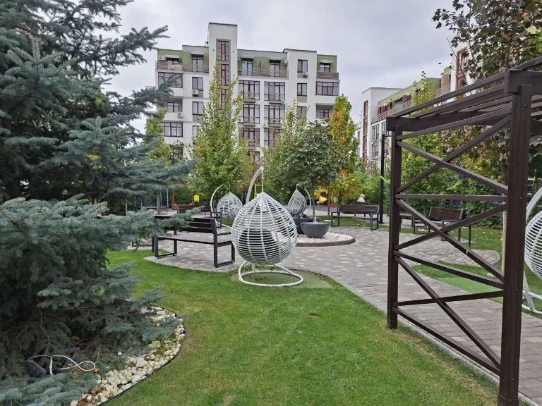 Продам 1-но комнатную квартиру с ремонтом в новом доме на Бо