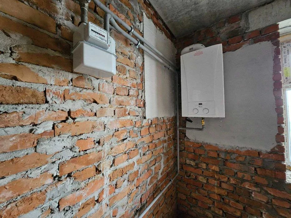 Продаж здана новобудова 3 кімнатна квартира  Н
