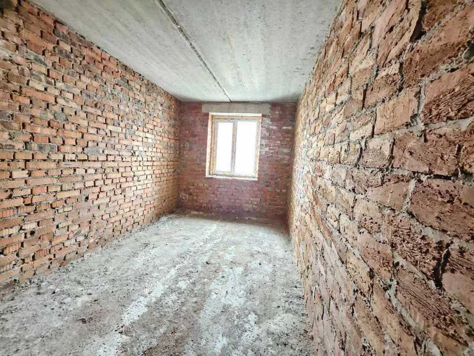 Продаж здана новобудова 3 кімнатна квартира  Н