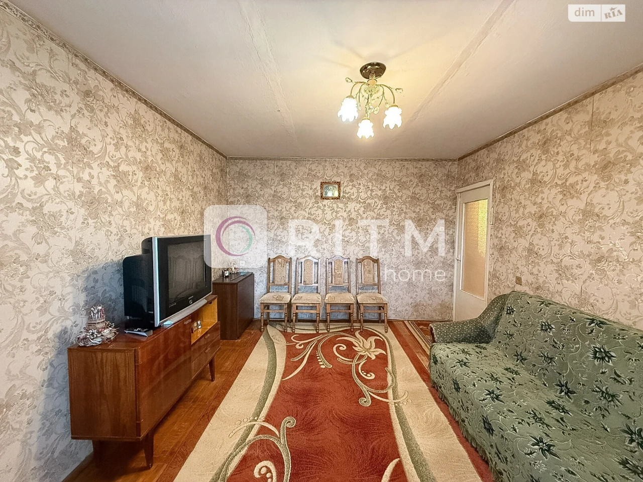 Sale of Apartment, Gushta