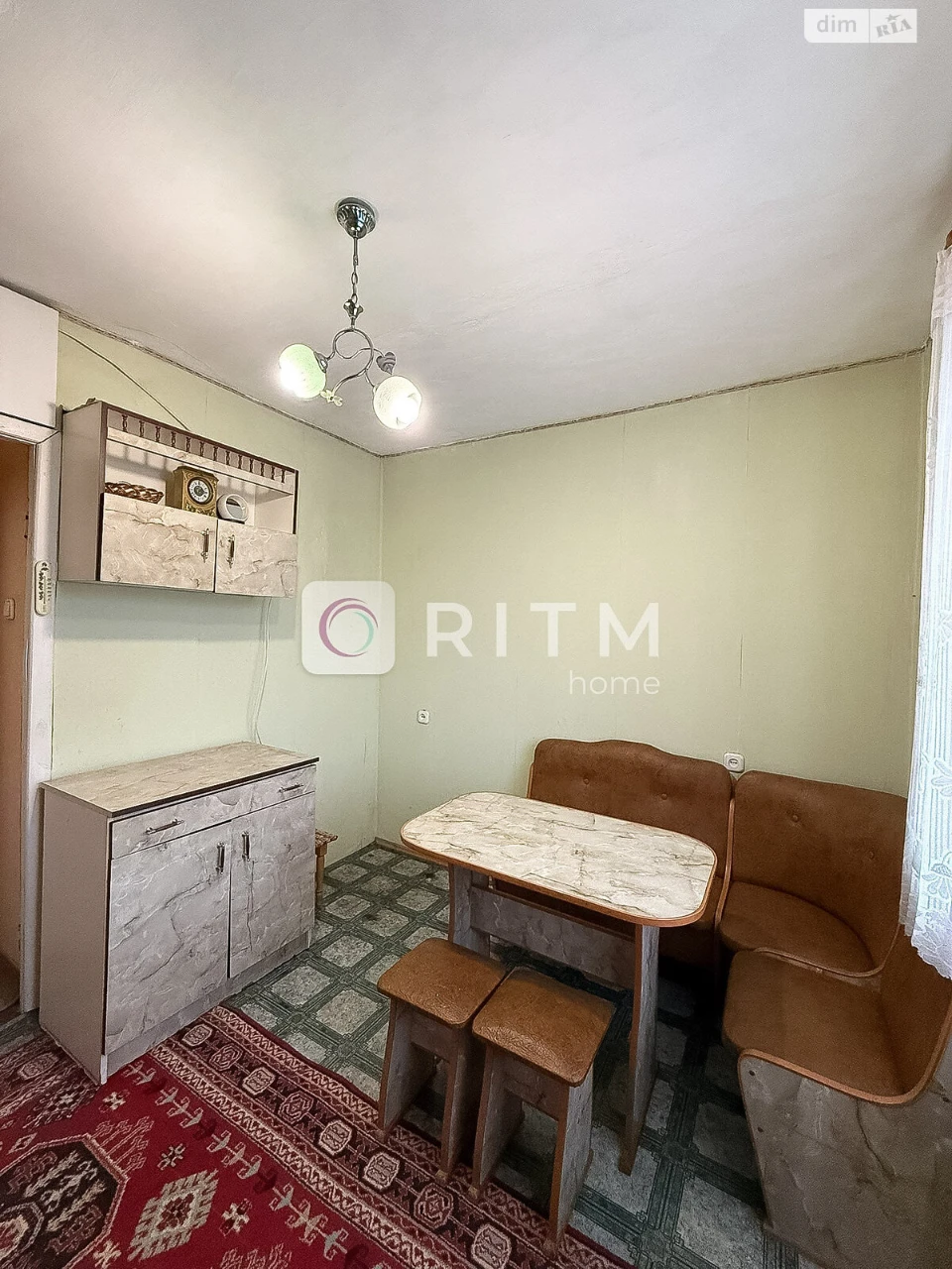 Sale of Apartment, Gushta