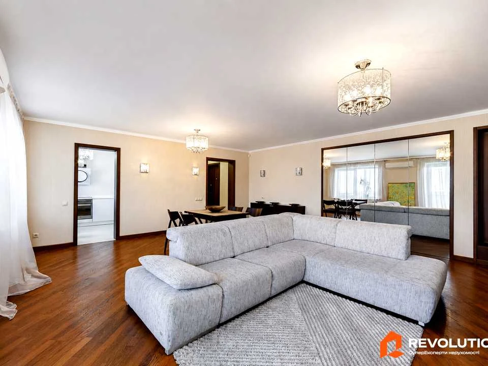 Apartment. Levka Luk'yanenko Street, Kyiv.