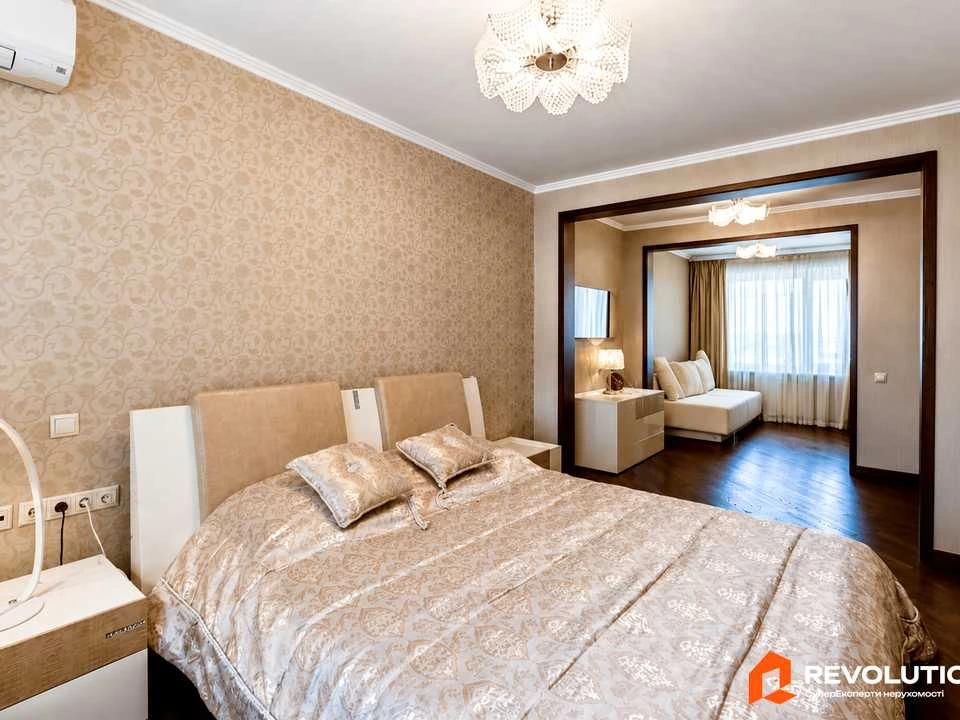 Apartment. Levka Luk'yanenko Street, Kyiv.