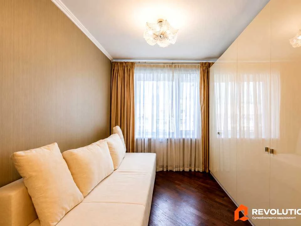 Apartment. Levka Luk'yanenko Street, Kyiv.