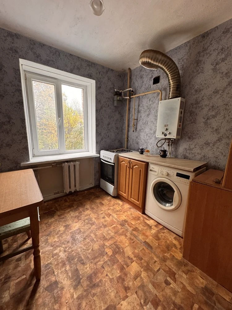 Sale of a 2-room apartment in Kyiv, Solomyan district, Prospect of the Air