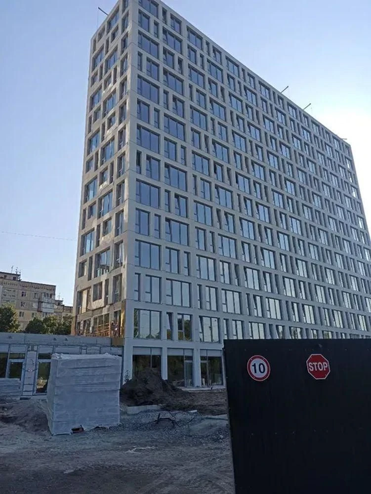 Продам 2-кімнатну квартиру в районі вулиці Холодильна