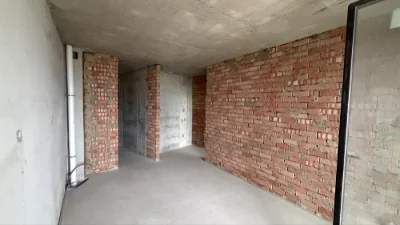For Sale Apartment in Specified Building