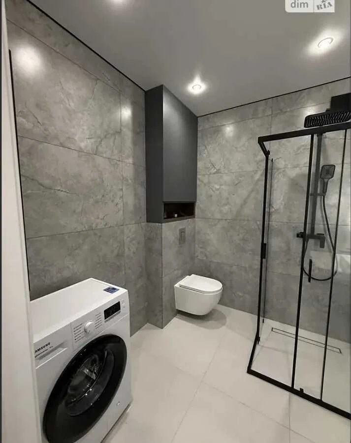 Luxury 1-bedroom apartment in the city center