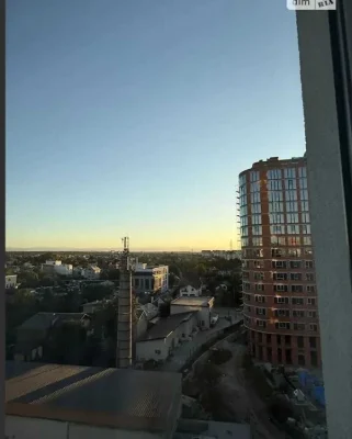 Luxury 1-bedroom apartment in the city center