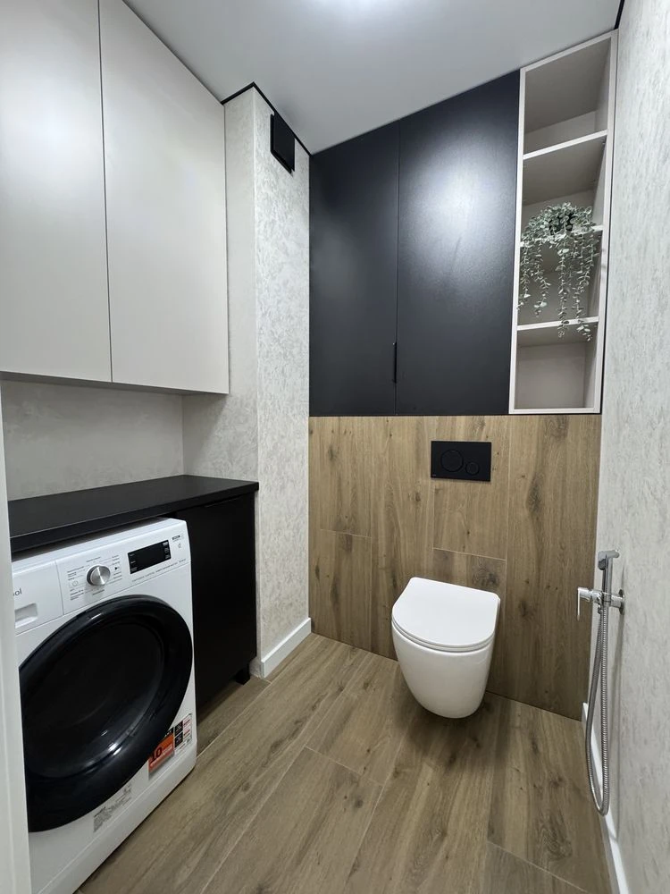 Ready-to-move-in 3-bedroom apartment