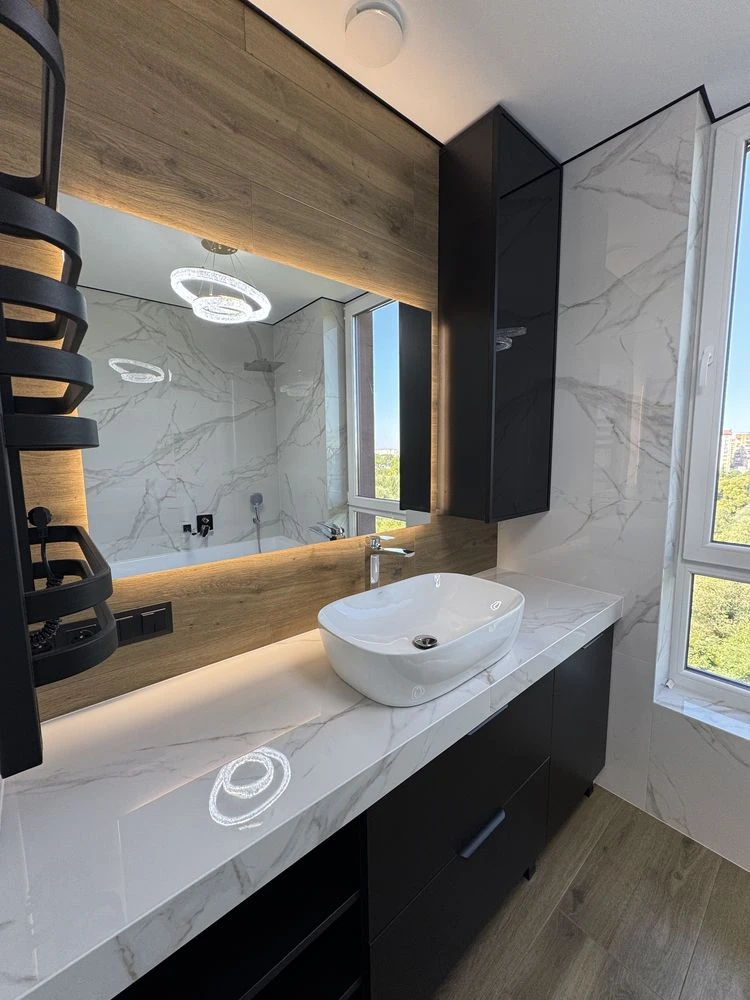 Ready-to-move-in 3-bedroom apartment