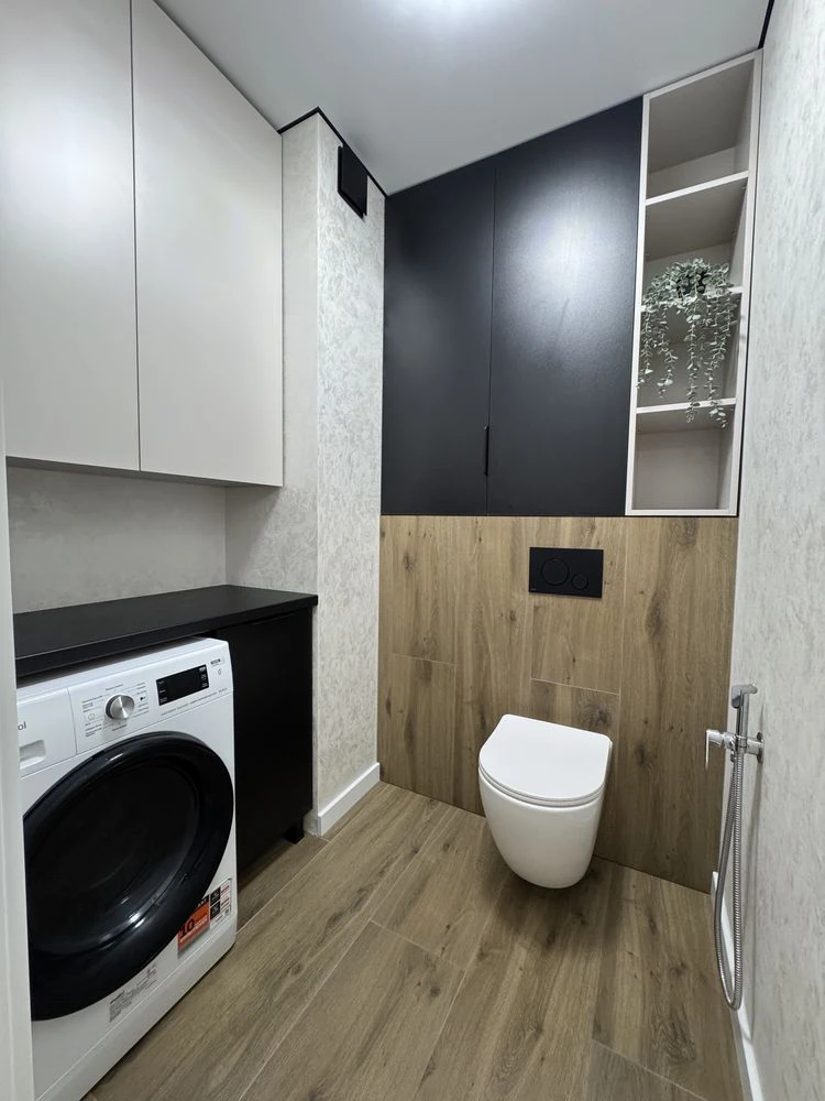 Ready-to-move-in 3-bedroom apartment