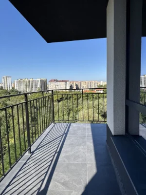 Ready-to-move-in 3-bedroom apartment
