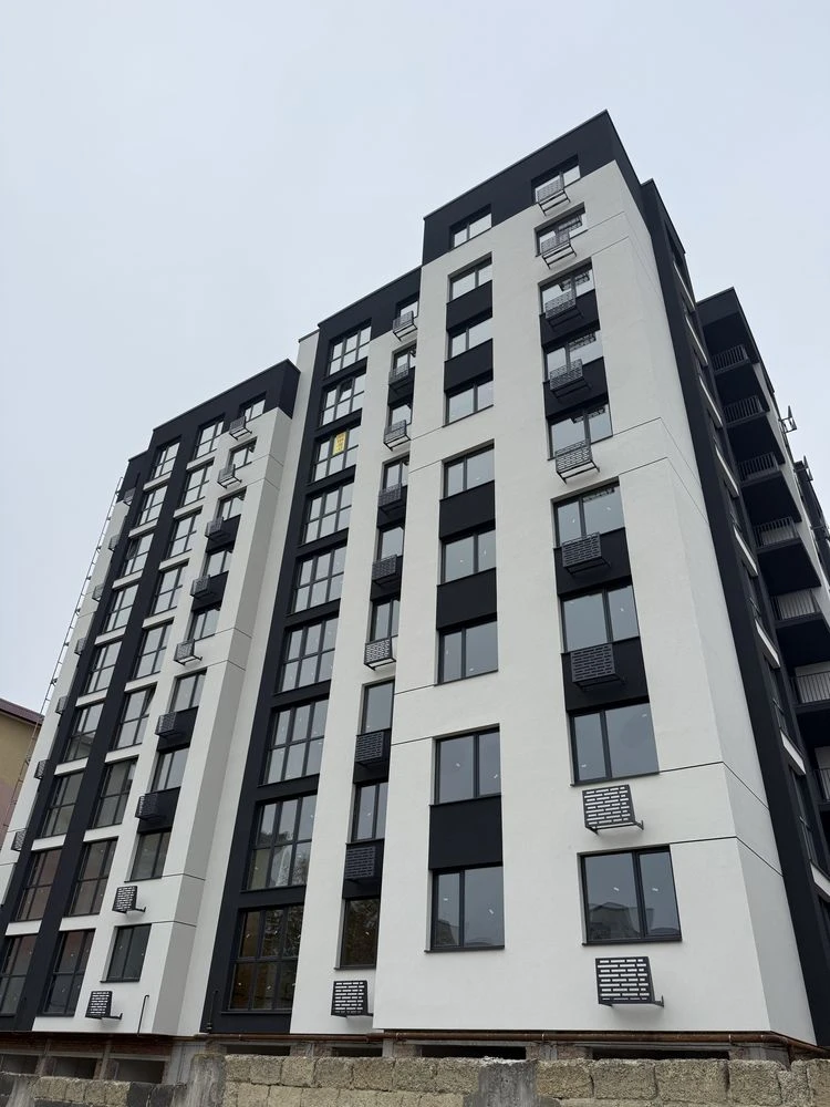 Spacious 2-bedroom apartment in a new residential complex under construction