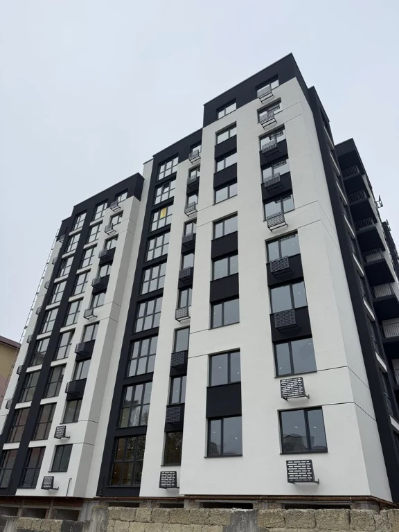 Spacious 2-bedroom apartment in a new residential complex under construction