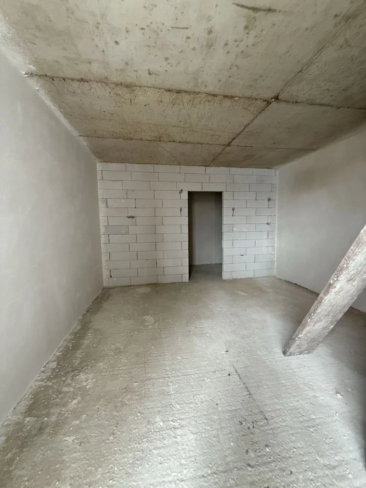 Spacious 2-bedroom apartment in a new residential complex under construction