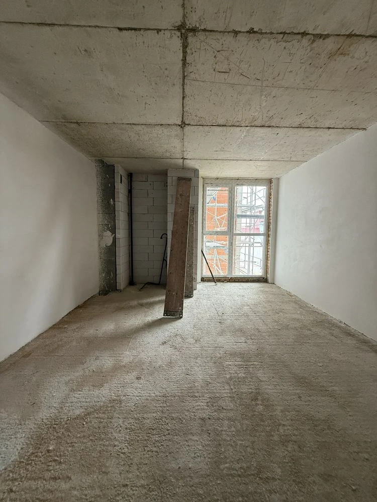 Spacious 2-bedroom apartment in a new residential complex under construction