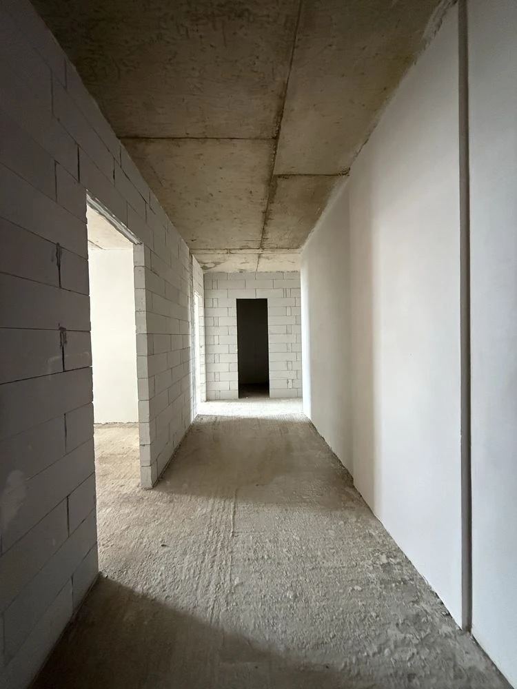 Spacious 2-bedroom apartment in a new residential complex under construction