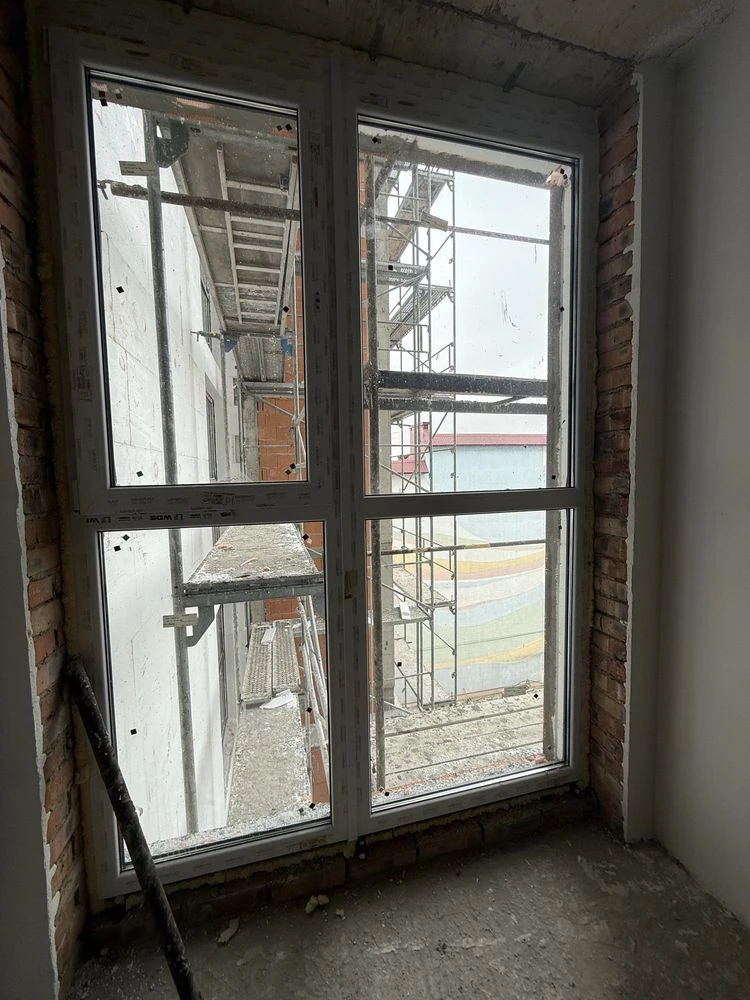 Spacious 2-bedroom apartment in a new residential complex under construction