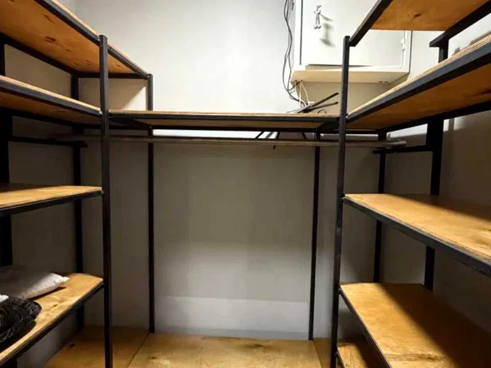 Apartment. Ivano-Frankivsk, Halych Street.