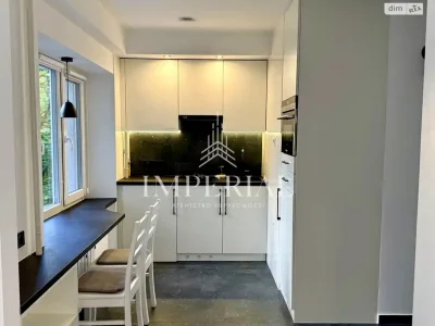 Long-Term Rental Apartment, Holosiivsky